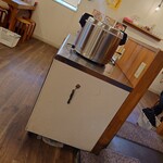 森本拉麺堂 - ご飯はセルフです。