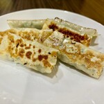 虎一番 - しそギョーザ 450円