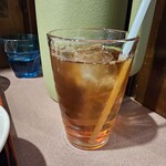 サウスヴィラ - サービスのウーロン茶です。