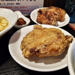 サウスヴィラ - から揚げ単品(220円)です。