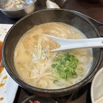 炭火焼肉 にく式 - コムタンスープ（牛白湯・白）