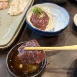 炭火焼肉 にく式 - 和牛上レバー