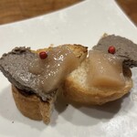焼鳥 とまり木 - レバパテに桃のコンポートだと!? これが合うんです♪
