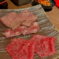 和牛とタン 焼肉 とみ 新橋本店 - 