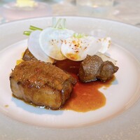 ベージュ アラン・デュカス 東京 - 