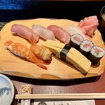 しほう田 - ◯特にぎりランチ…¥1,500円(税込)
      ※通常提供メニューでは有りません