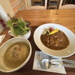 牛すじカレーとスープの店 オリーブ - 
