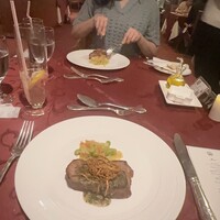 シンフォニー東京湾クルーズ - 食事風景