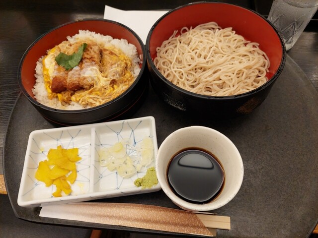 Kyodo Soba Dokoro Yabu Shinjuku Park Tower Ten