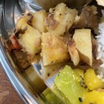 BLOCK HOUSE 水曜カレー - 