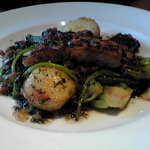 メゾン・ド・ハマ - ヒゲダラのムニエル、トマトとケッパーソース