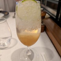 ヴェル・ボワ - ドリンクで頼んだ自家製ジンジャーエールです。美味しかったなぁ。