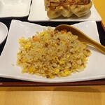 餃子の王様 龍吟 - 炒飯（パラパラ）