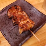 本通 地鶏 居酒屋 作 - 