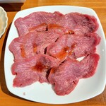 牛肉商 牛旬三郎 - 