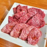 牛肉商 牛旬三郎 - 