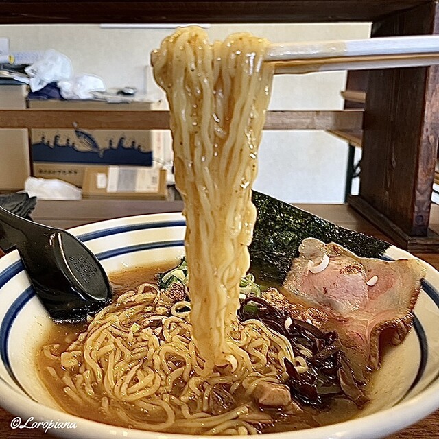 麺屋 わかな - 花巻（ラーメン）の写真