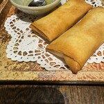 炎神 - ラクレットチーズと旬食材の創作春巻き