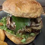 パントリー コヨーテ - 