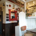 カフェ ベルク - 素敵な内装