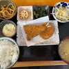 うまえもん - アジフライ コロッケ定食600円。