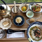 里芋と蜂蜜 - 鮭のお茶漬け定食