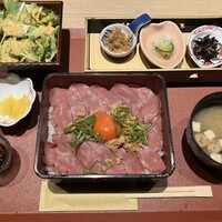 個室和食 肉割烹 吟次郎 品川駅前店 - 