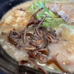 ラーメン若大 - きくらげ入りに心が躍るのは私だけでしょうか