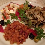 窯蔵 - 前菜3種の盛り合わせ（3人前）￥1,800 +tax