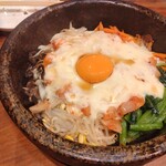 仁樹 - キムチチーズ石焼きビビンバ 1,408円