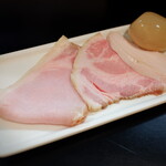 らぁ麺 飛鶏 - 地鶏つけそば上・大盛・地鶏煮玉子