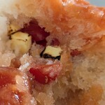 MISO - 中には優しくマリネされたトマトとチーズを炙っている