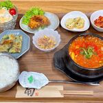韓流居酒屋 わが家 - ランチ(スンドゥブチゲセット)