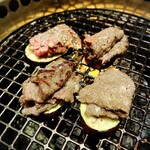 中目黒焼肉 登牛門 - 