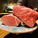 中目黒焼肉 登牛門 - 