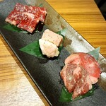 中目黒焼肉 登牛門 - 