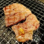 中目黒焼肉 登牛門 - 