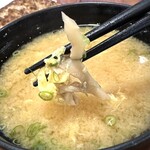 びっくりドンキー - 味噌汁