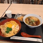 からあげ、定食、丼 がブリチキン。 - 