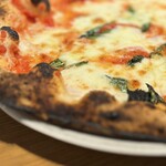 ピッツェリア トラットリア ダ オカピート - マルゲリータ