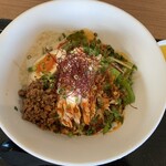 CHINESE DINING 瑞 - 冷やし豆乳担々麺【マンゴープリン付き】