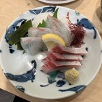 まわる寿司　博多魚がし - ちょっと1杯セット2点盛（鯛とかんぱち？）