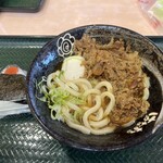 はなまるうどん - 料理写真:牛肉温玉ぶっかけ+明太子おにぎり