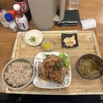 鶏だしおでんと干魚の店 ほし寅 淀屋橋店 - 