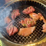 地鶏の里 永楽荘 - ロースターで