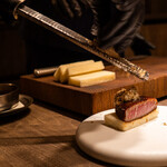 USHIGORO S. - シャトーブリアンカツサンド　トリュフ添え