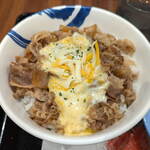 松屋 - ...「チーズ牛めし（830円）」、チー牛。。