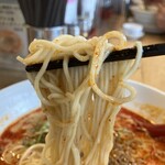 すする 担々麺 - 麺もしっかり