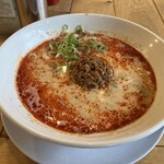 すする 担々麺 - イイ感じ