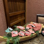 神戸牛焼肉&生タン料理 舌賛 - 